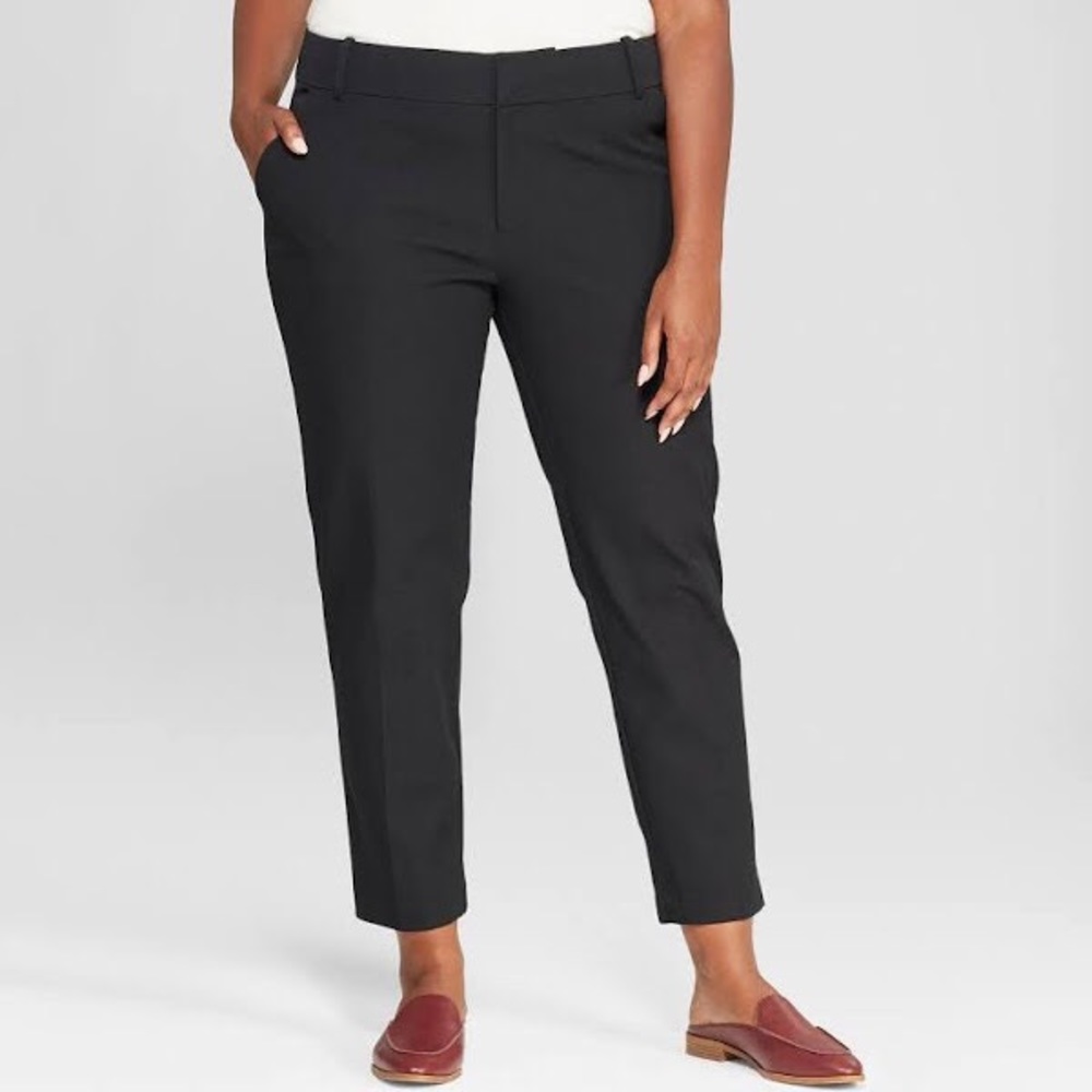 NWT Ava and Viv Cropped Ankle Black Dress Pants